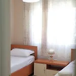 Comfy Flat In Astir Near Bus And Ac Tirana
